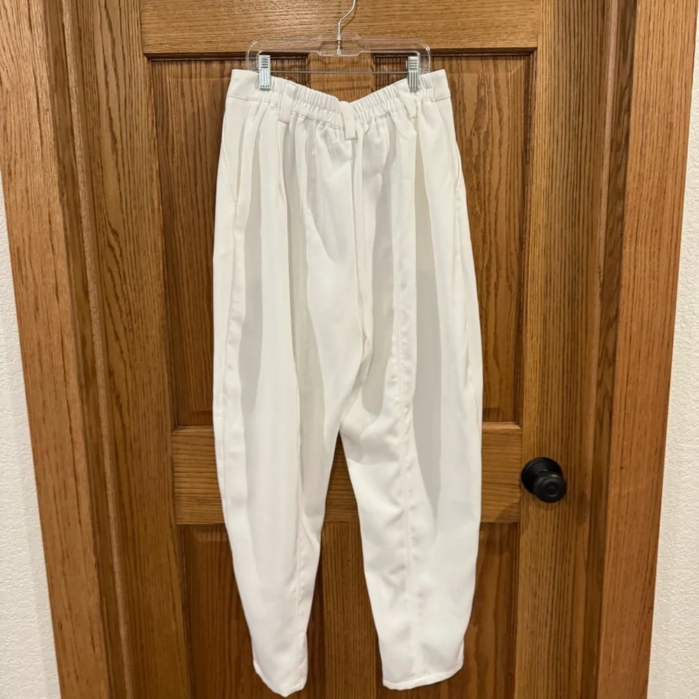 Halara Flex Mid Rise Pocket Barrel Leg Work Pants White S - Picture 6 of 12